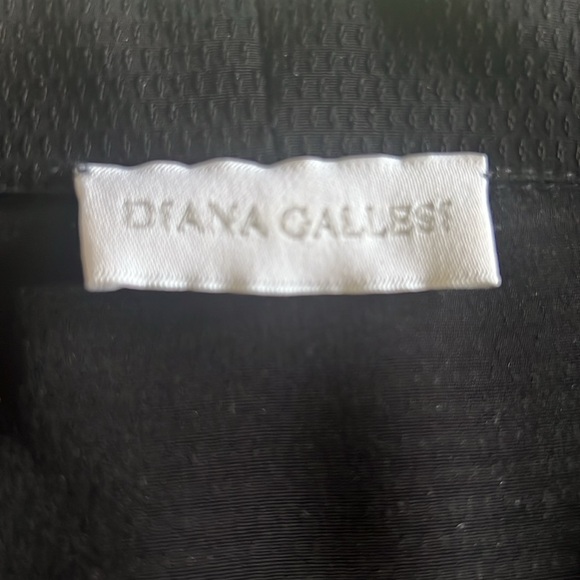 Athleisure crepe blouse/top with striped cuffs/hem WORN ONCE EUC Spring Trend 25 - Picture 6 of 8